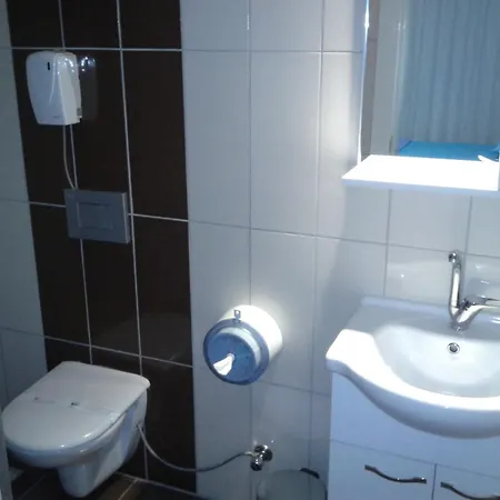 Hotel Konak Mut